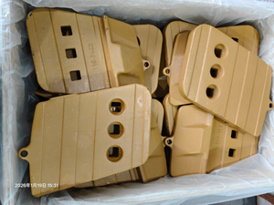 Режущая кромка Caterpillar 116-7462 ПОЛУСТРЕЛКА